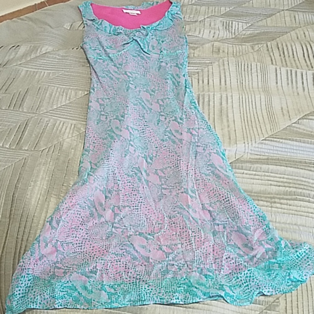 Short dress